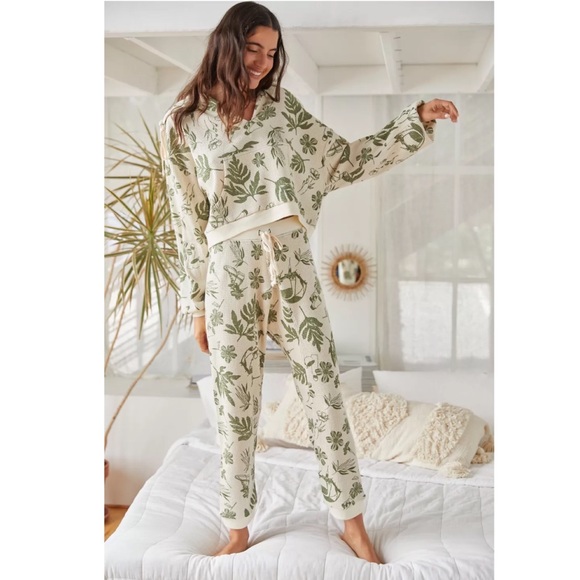 Urban Outfitters Pants - Urban Outfitters Keaton Thermal Set